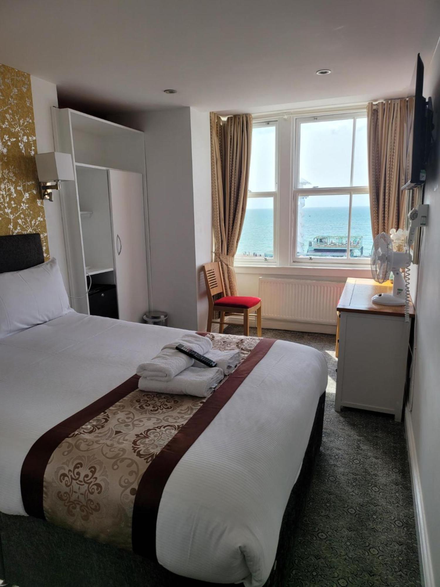 Atlantic Seafront Guest house 3*